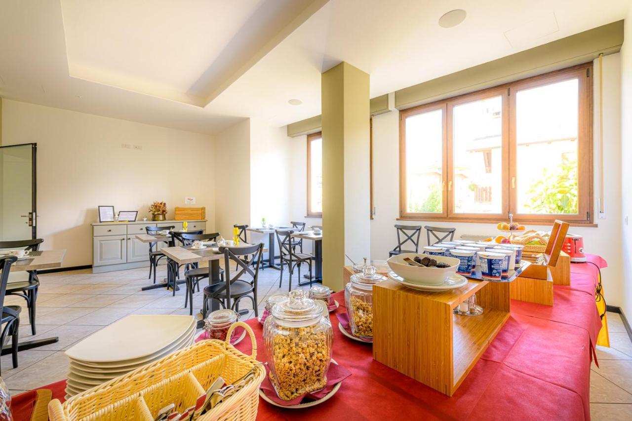 Hotel La Rotonda ตีราโน ภายนอก รูปภาพ