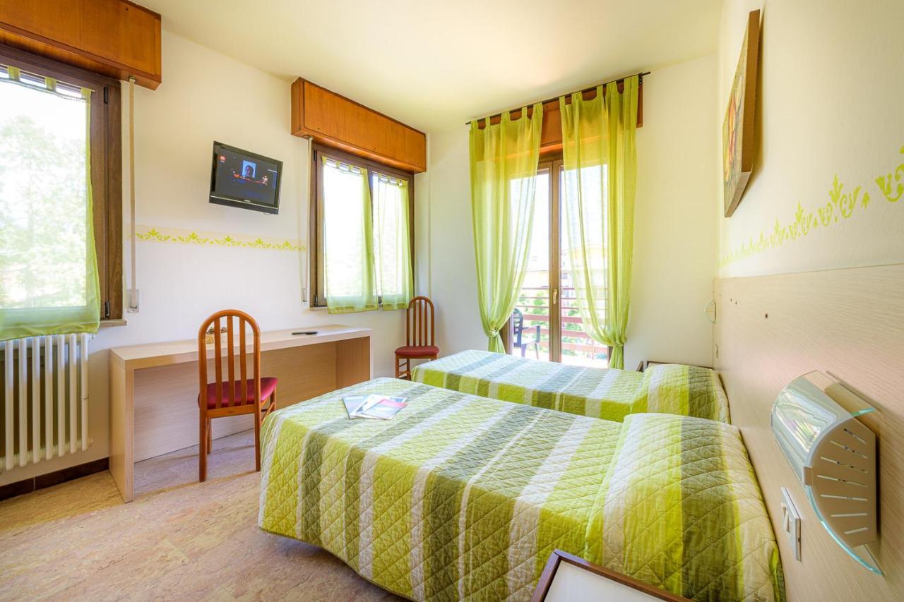 Hotel La Rotonda ตีราโน ภายนอก รูปภาพ